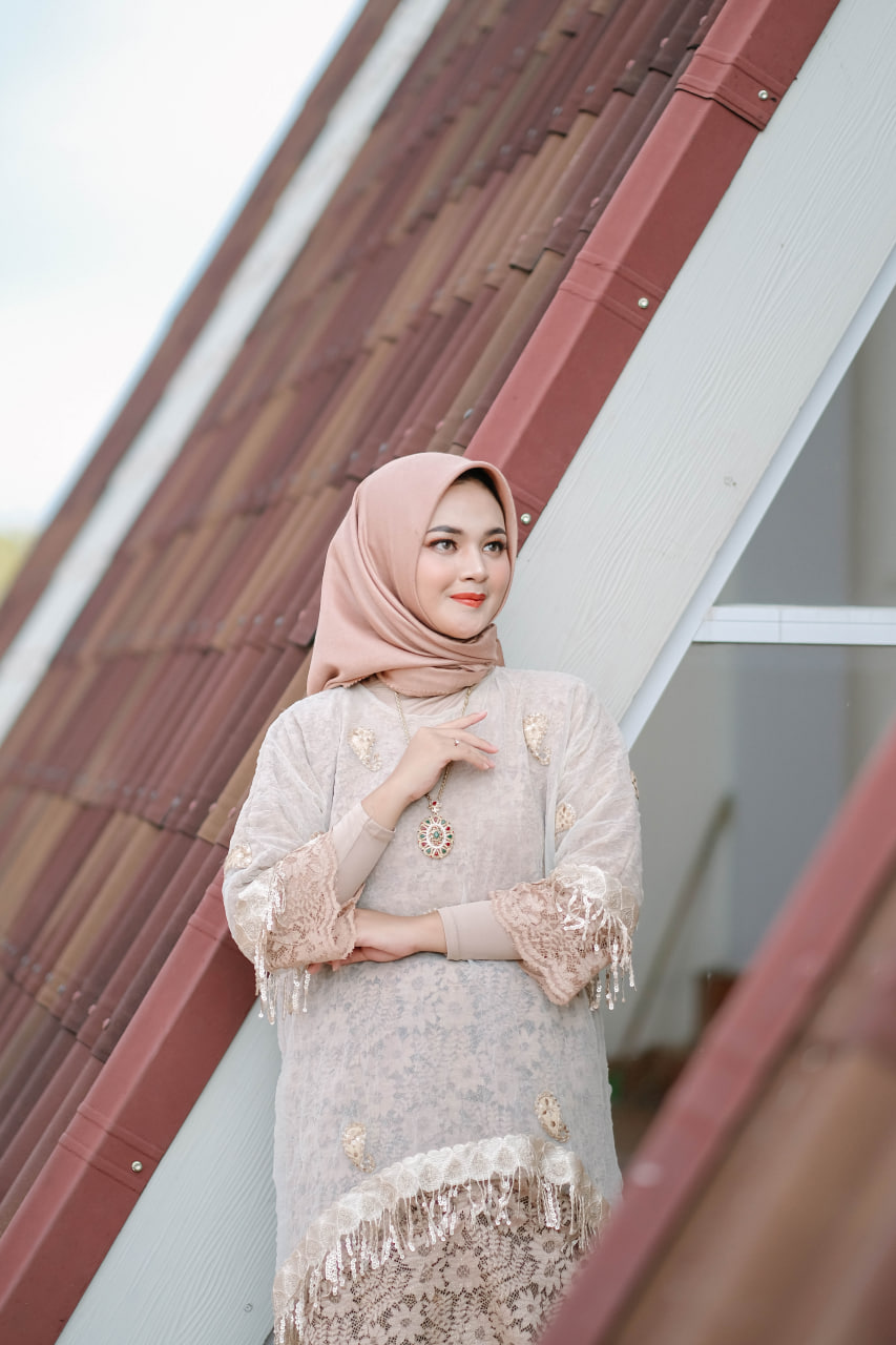 Set Baju Renda Kulit Jagung Krem Coksu