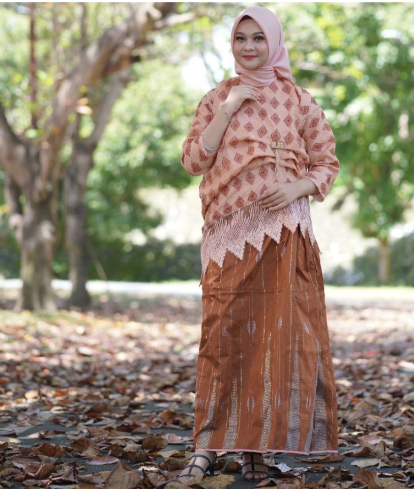 Set Renda Kotak Peach