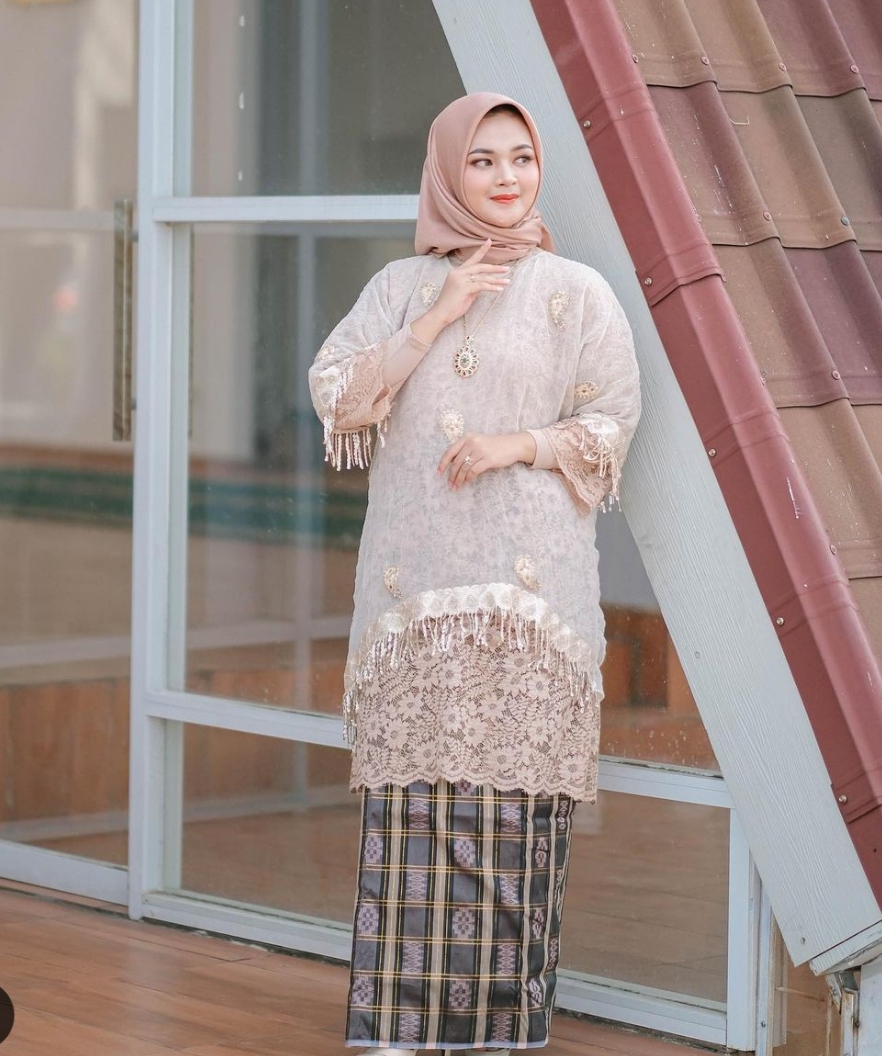 Set Baju Renda Kulit Jagung Krem Coksu