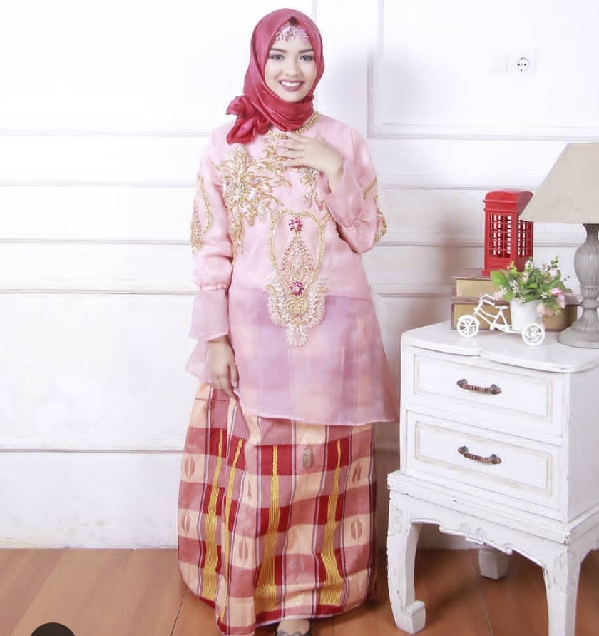 Set Baju Organsa Payet Peach Gold