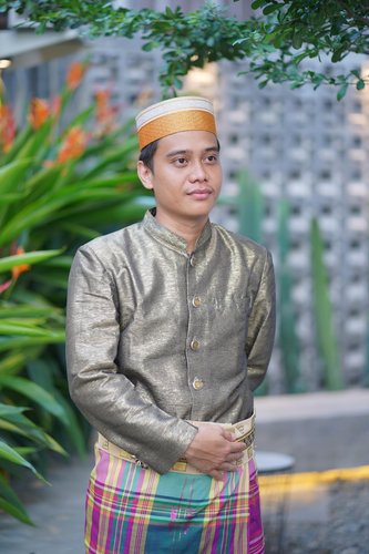 Set Jas Tutup Gold Gliter