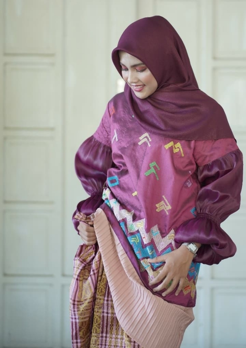 Baju Organsa Lontara Ungu Terong