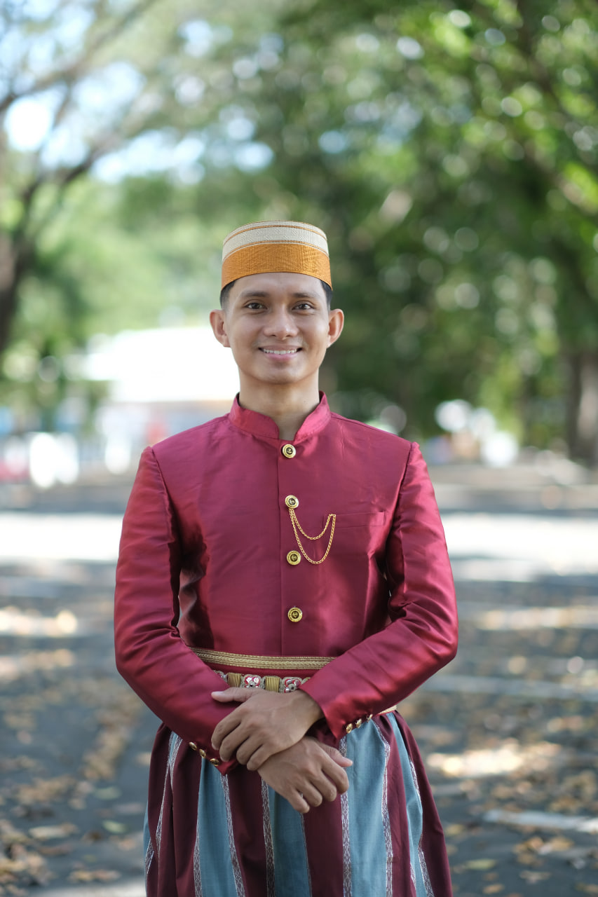 Set Jas Tutup Mikado Maroon