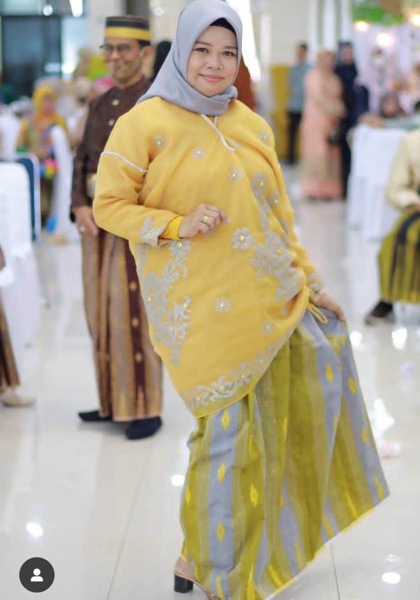 Set Baju Bodo Lagosi Gold