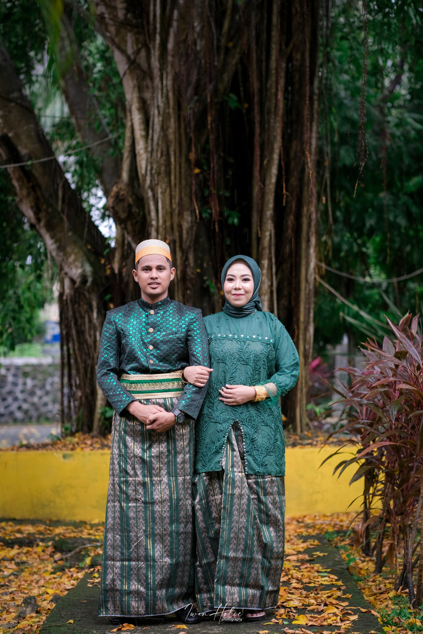 Couple Princess Husnia
