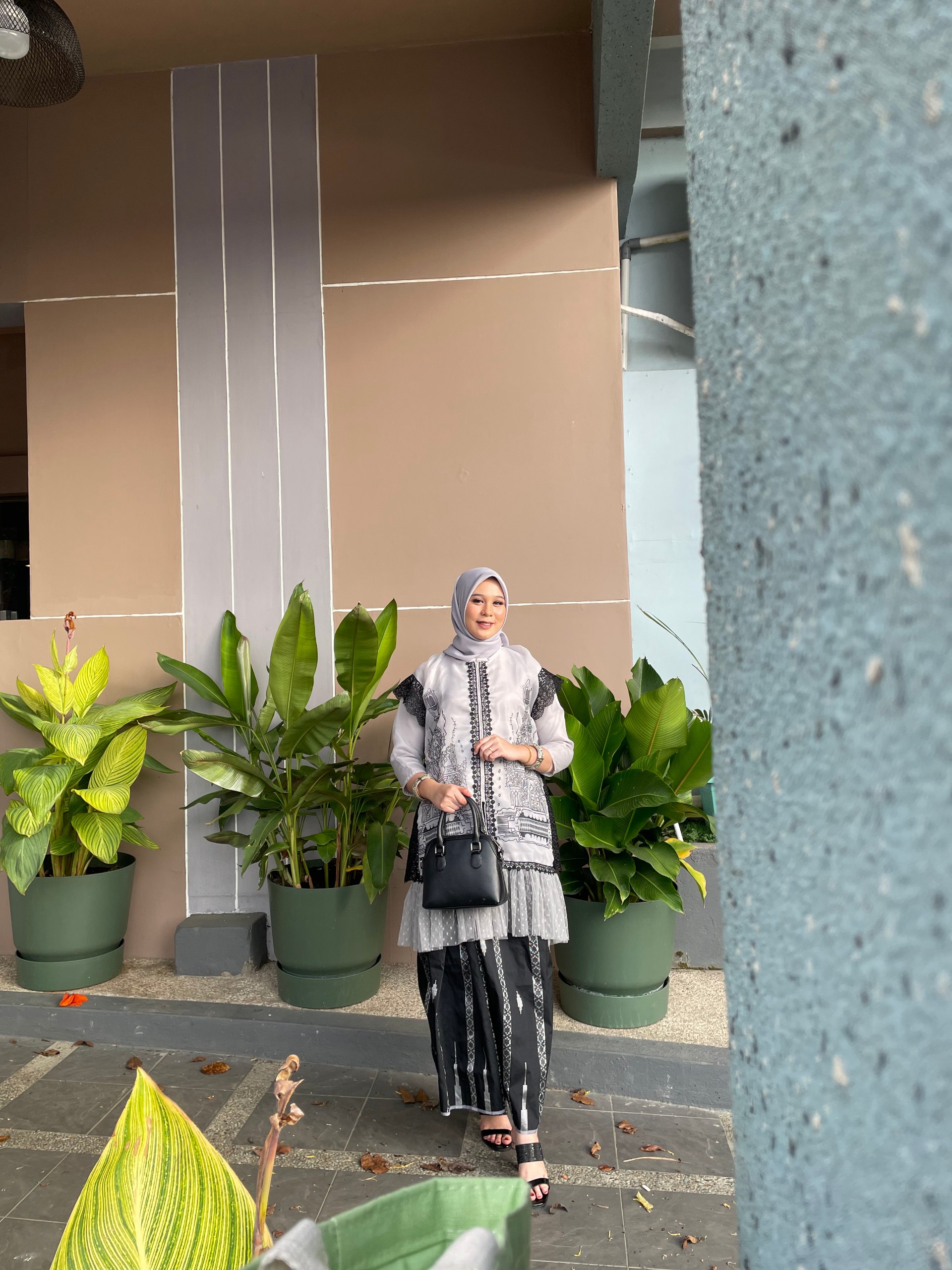 Set Baju Organsa Sultan Silver